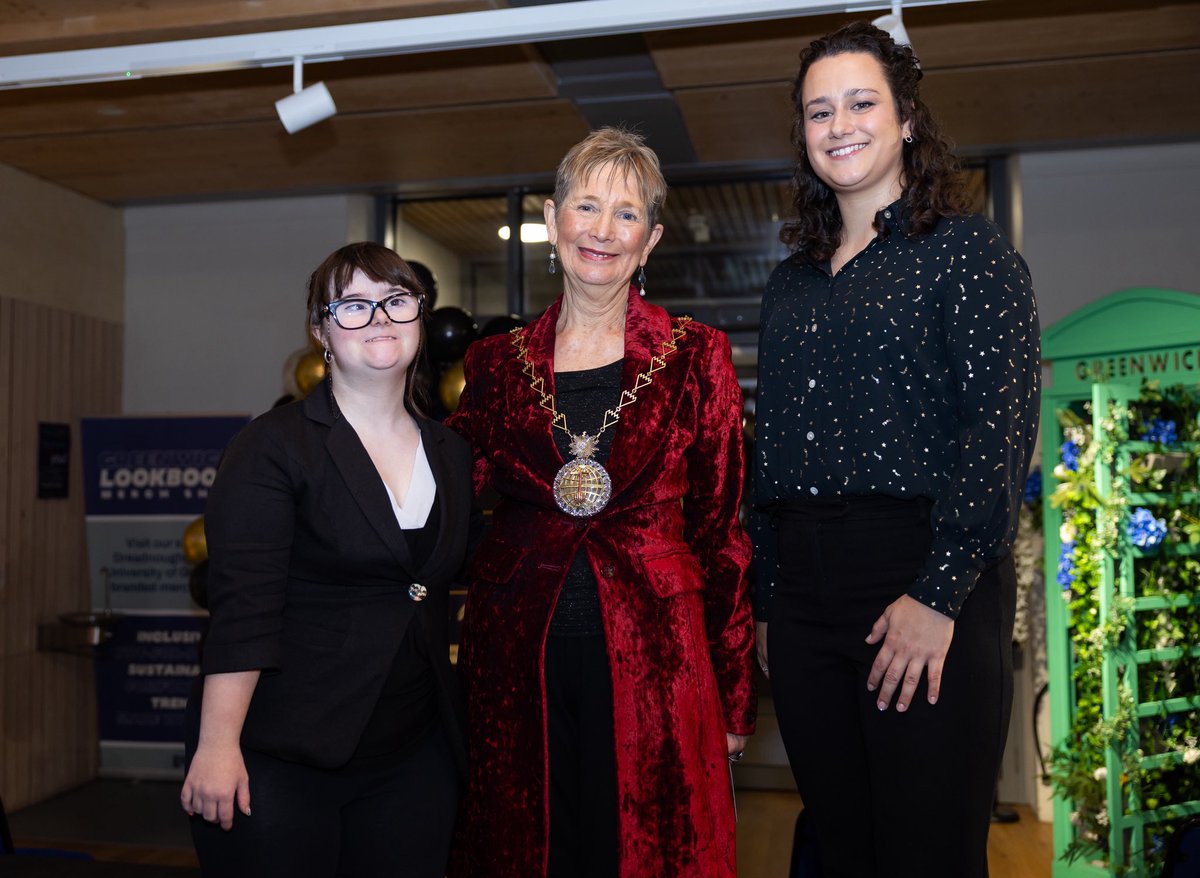 Young Greenwich tweet media