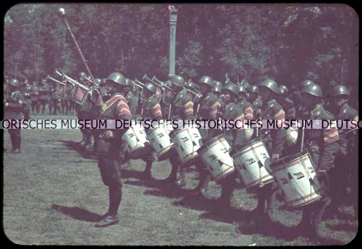 fkdhhsk's tweet image. Italians on the Eastern Front. Photographer Daniel Brunnengraber.
