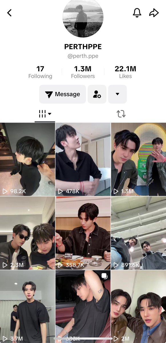 VickTrub's tweet image. Perth’s tt is really just Santa’s fan page I can’t😭