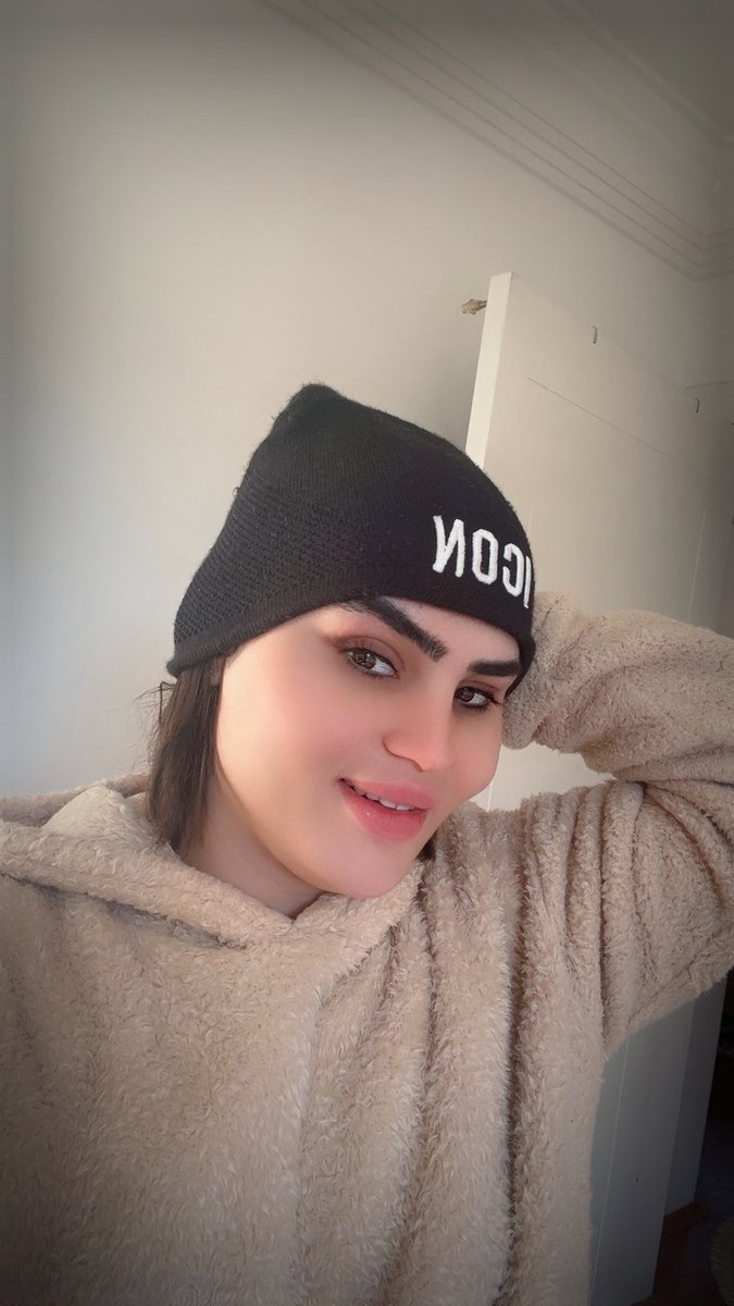 مرتضى مودل tweet media