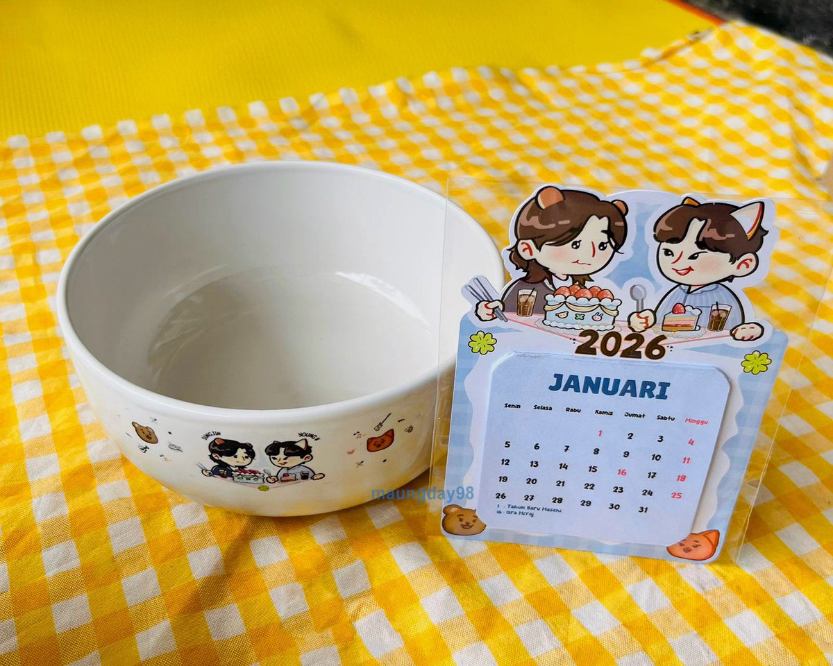 Siapa yang mau emam bareng sungbri? ✨✨

Shout out to <a href="/dendabelyu/">din🌟comms</a> for the beautiful art🫶🏼

H-2 closed PO jangan lupa diisi ya guys ☺️ 

PO Merch : 18 - 25 Desember 2025
🔗 bit.ly/sungbridisenja

#SungbriBitesNBeats