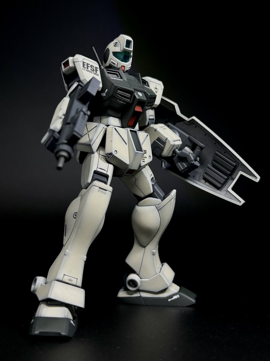 ジーム好きな方へ HG ジムコマンド完成。初めてのジムの作成楽しかったです。本人的には