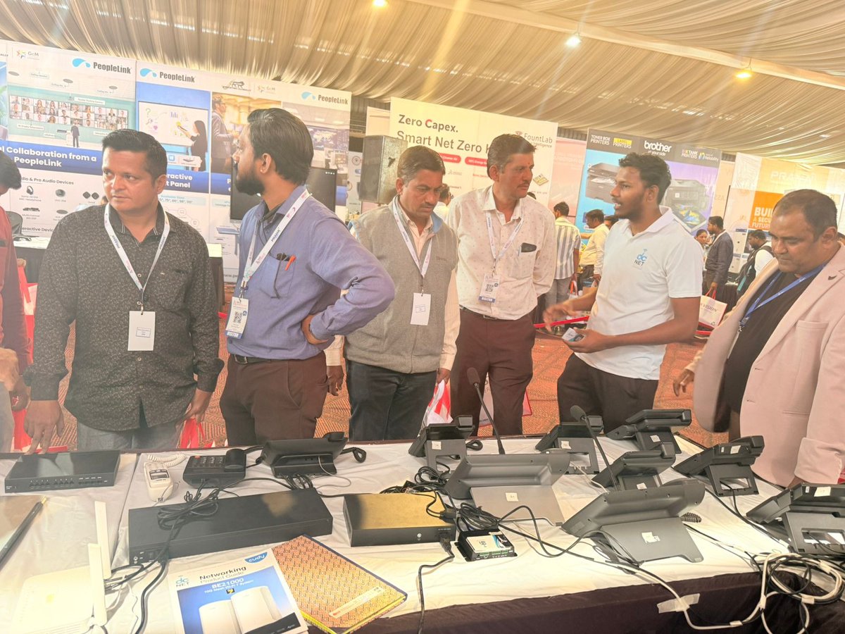 dcnetindia's tweet photo. 𝐌𝐚𝐡𝐚 𝐒𝐞𝐜𝐮𝐫𝐞𝐓𝐞𝐜𝐡 𝐄𝐱𝐩𝐨 𝟐𝟎𝟐𝟓 — 𝐀 𝐆𝐫𝐚𝐧𝐝 𝐒𝐮𝐜𝐜𝐞𝐬𝐬! 🚀

What an incredible finale! 🔥
DCNet India had an amazing experience at Maha SecureTech Expo 2025.

#DCNetIndia #MahaSecureTechExpo #ExpoSuccess #GrandSuccess #ThankYou #NetworkingSolution https://t.co/V7H39xBmil