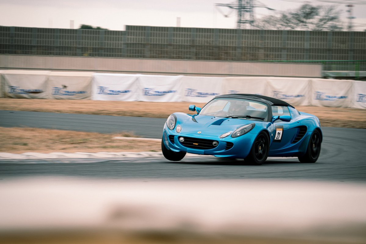 先日TC1000の走行会 エリーゼが走ってる姿を撮っていただいてた