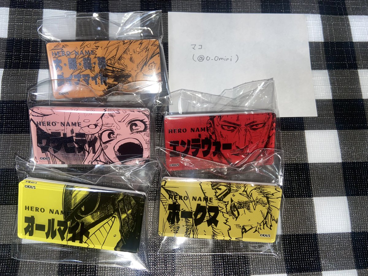 マコ tweet media