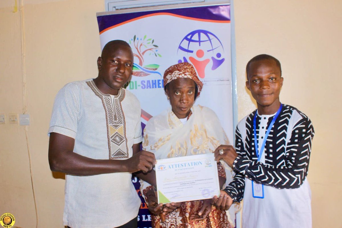 psaafml's tweet image. À #Baraouéli, l’#APDI Sahel, dans le cadre du #PSAAF3, a tenu une formation de 3 jours sur la prévention et la gestion pacifique des conflits, réunissant 30 leaders de #Baraouéli, #Tamani et #Konobougou pour la paix et la cohésion sociale.
#Apdi_Sahel #PSAAF #MATD @Poulodebo