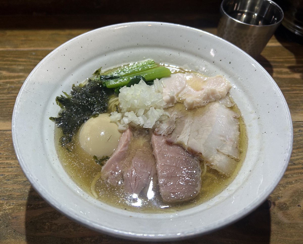 ラーメン屋ジョン さんの #特製煮干しラーメン ❤️煮卵、チャーシュー