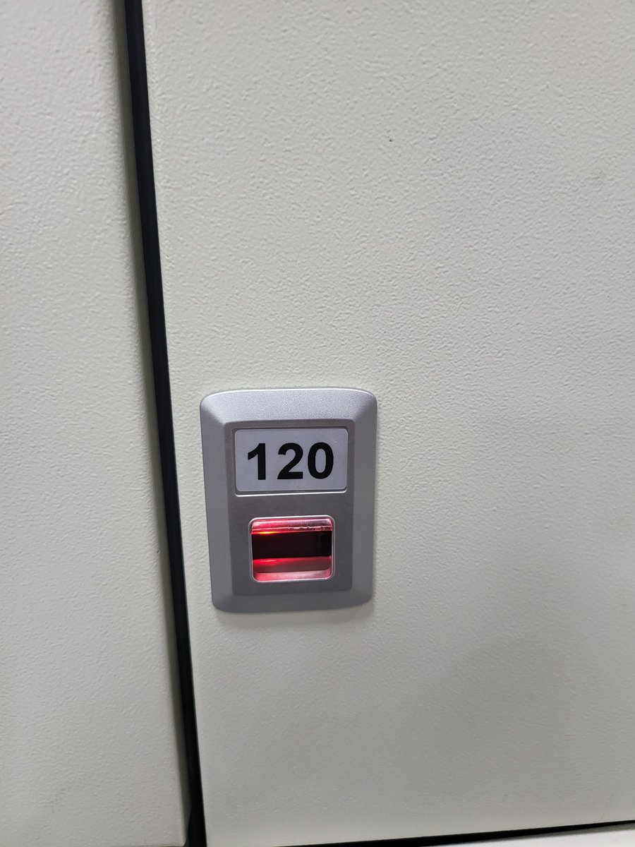 오랜만에 보관함~~ 진공포장도 보관함 처럼~ 가능ㅎ

속옷ㆍ구두ㆍ스타킹 구매문의는 라인 blood11111