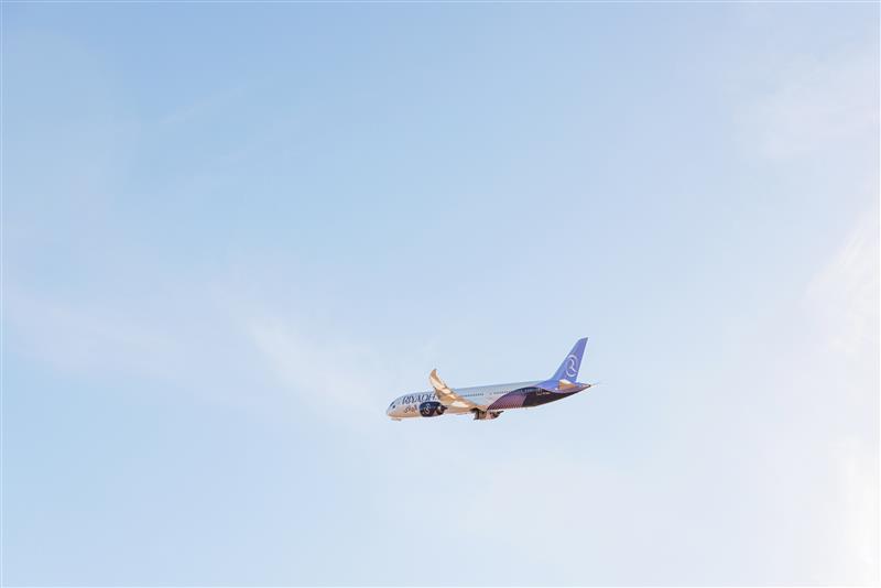 To the skies it goes ✈️​

Our first 787-9 aircraft took off today for its initial B1 test flight with <a href="/BoeingAirplanes/">Boeing Airplanes</a> pilots, marking a key step toward operational readiness.