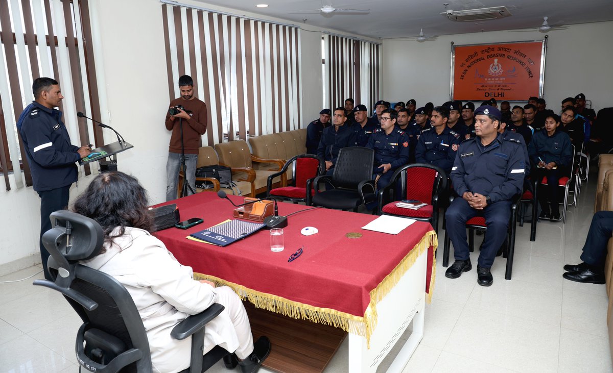 16NDRF's tweet photo. A Stress Management Session for @16NDRF rescuers was conducted by Dr. Sanhita Chaudhary. Personnel learned stress control, focus, and resilience techniques to enhance mental well-being and remain mission-ready.
@NDRFHQ https://t.co/gSFkTZgZ3Z