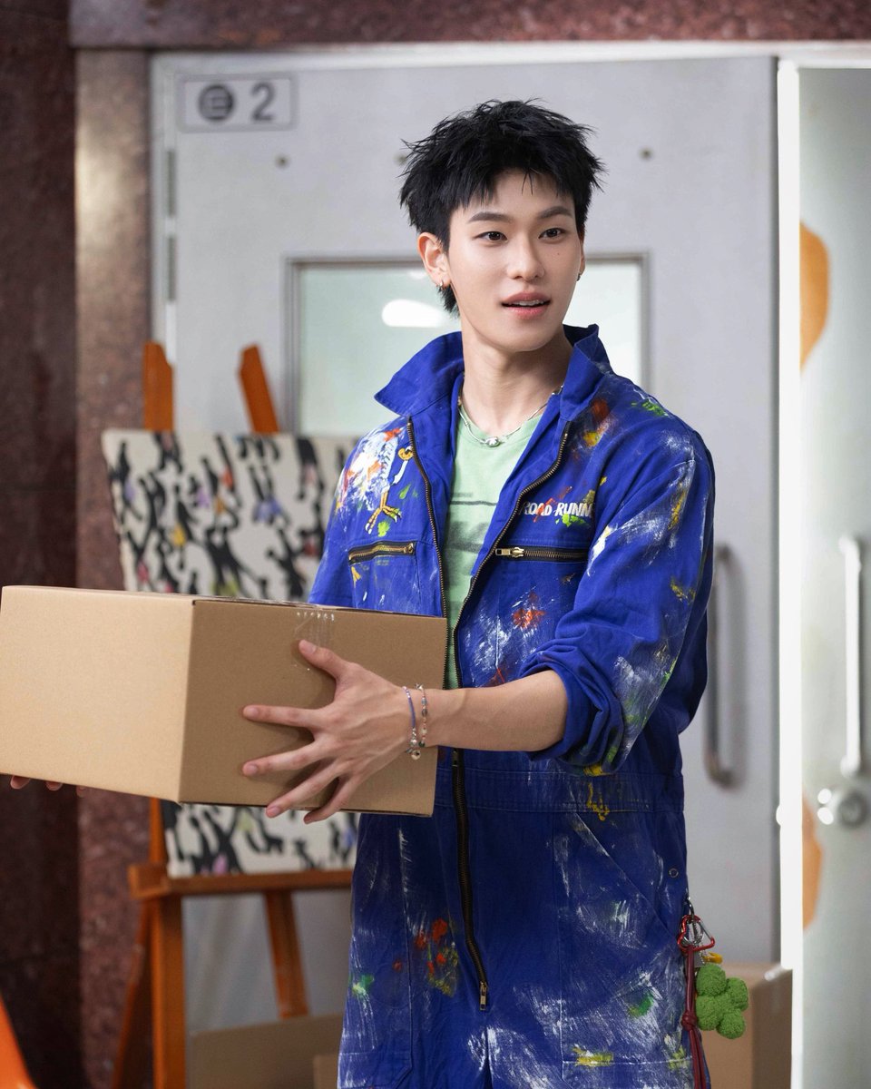 ก๊อก ก๊อก ก๊อก ✊
พัสดุกำลังจะส่งถึงบ้านของท่านแล้ว!

📌19.00 น. รอรับได้เลย!! 😍
คับใจ (อยู่ได้) - Only You | OFFROAD KANTAPON [OFFICIAL MV]
🔗youtu.be/8sMry2TbHqo

OFFROAD ONLY YOU MV
#OFFROADคับใจ_MV