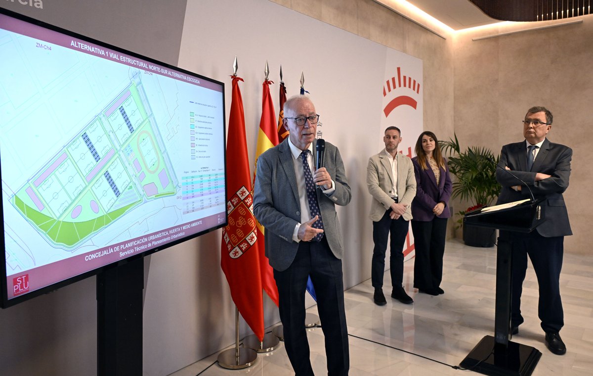 2025 está siendo un año de avances en muchos proyectos estratégicos para Murcia, pero hay uno que ha despertado un enorme interés entre los murcianos.

Avanzamos en la futura Ciudad Deportiva de Murcia, iniciando el proceso de información pública y su ordenamiento urbanístico en