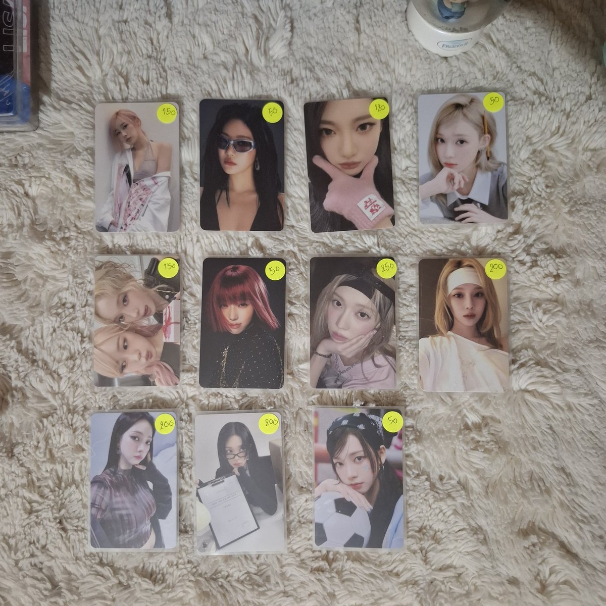 papapasakorn_c's tweet photo. ‼️พร้อมส่ง‼️
ขาย TRADING CARD Aespa ✨️
   : 🌷 ) TRADING CARD ~
[KARINA,พี่น่า]
[WINTER,น้องหนาว]
[NINGNING,ชีหนิง]
[GISELLE,มาดามจือ]
#ตลาดนัดเอสป้า #ตลาดนัดaespa 𓏔  𐐪ї𐑂🌷 https://t.co/pQSolnNKtv