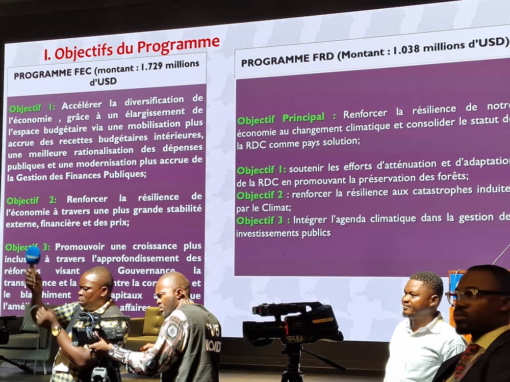 mathymous's tweet image. Face à face ministre des Finances/ presse sur la  conclusion du FMI sur la 2ème revue des programmes FEC et FRD avec un décaissement de 442 millions USD. @financesrdc, @BCC_RDC @patrickntete, @doudoufwambactu @DoudouFwam47048