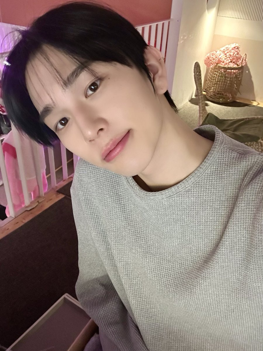 [🎁]
백승이의 하루🤗

#EPEX #이펙스 #BAEKSEUNG #백승 #백전백승