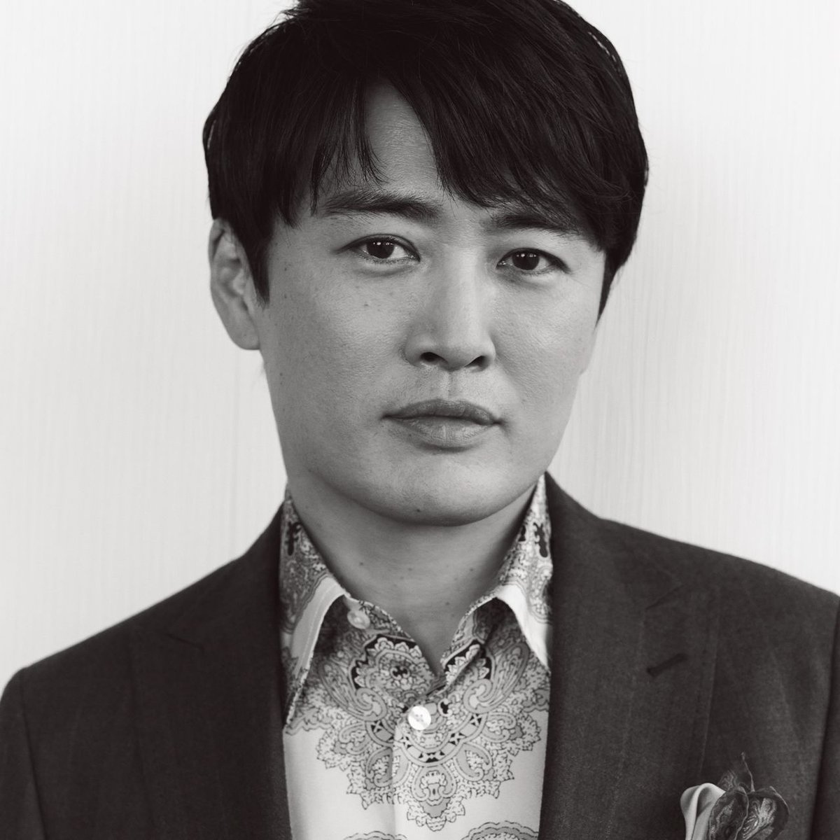 #名探偵津田
YouTube戸隠Channelの五百旗頭一族の写真、顔がほぼみんな一緒なんだけど特に女性陣の顔、劇団ひとりの顔ベースにしてるように見えてきた…
山田理花が戸隠に行った説あるけど、その子孫が省吾？