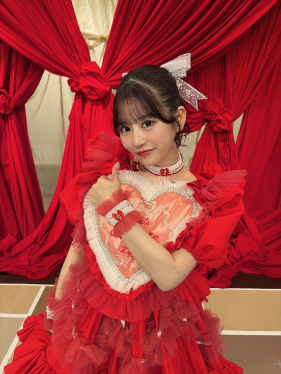 おめめきゅるきゅるのあまにゃん #月足天音 #FRUITSZIPPER