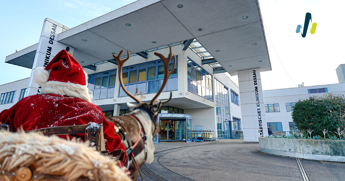 🎄Frohe Weihnachten aus dem Klinikum Dessau! 🎄 
Wir danken unseren Mitarbeitern, Patienten und allen Mitbürgern für Vertrauen, Unterstützung und Miteinander.
2026 setzen wir unseren Weg fort – für eine starke, menschliche Versorgung.
Frohe Festtage &amp; alles Gute fürs neue Jahr!✨
