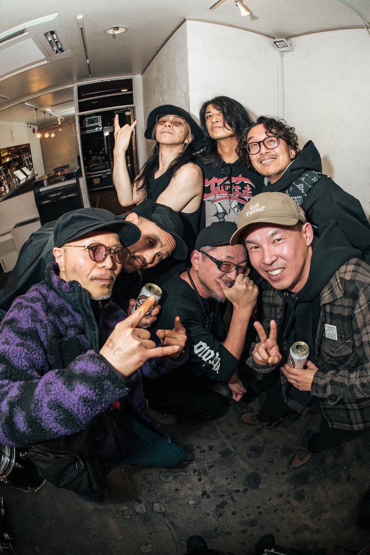 ワンフェス　unbox ロックバンドBoris ソフビ Bendy and the Ink Machine Boris with Picnic Basket and Projector