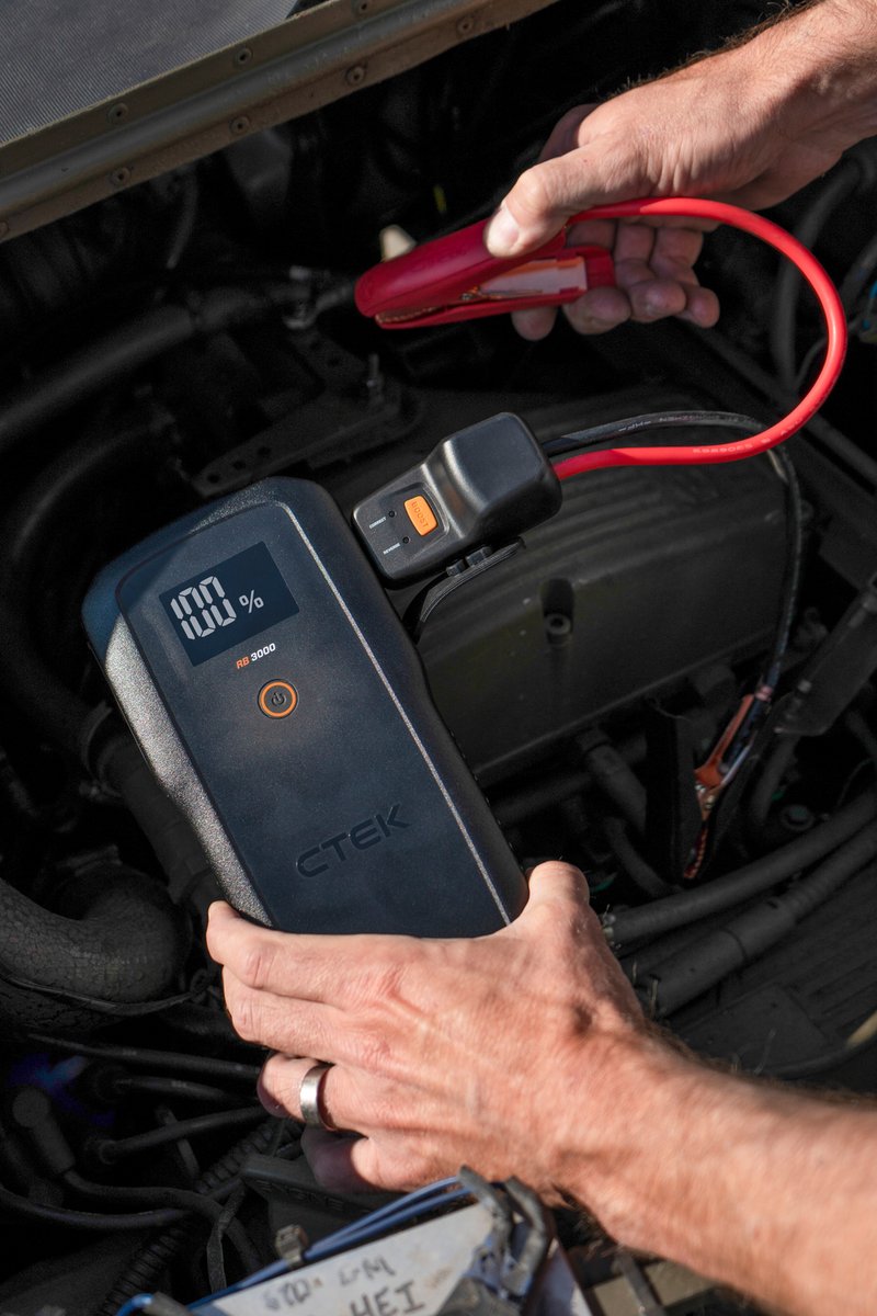 Jump starter vs battery charger – which one should you get? 🤔

One prevents breakdowns. One solves them. Together, they keep you worry-free.

Read more here: ctek.com/ctek-magazine/…