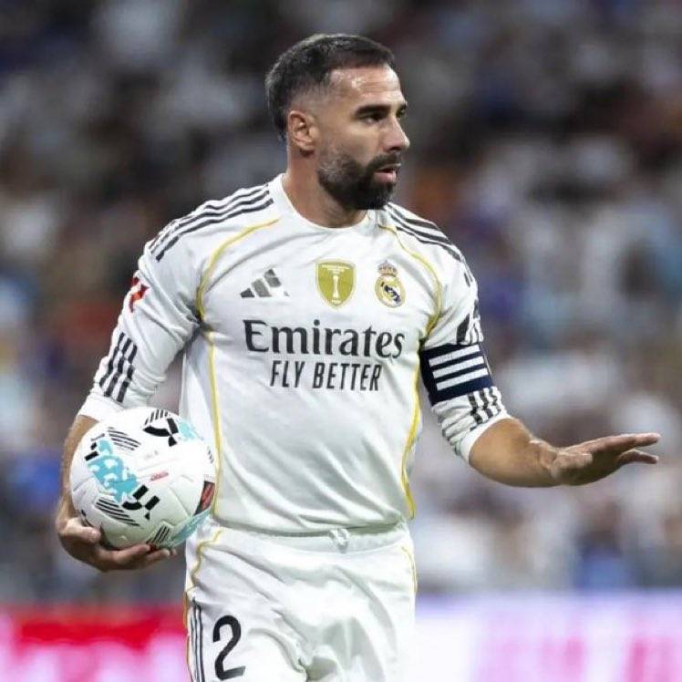 ريال مدريد لن يتعجل في إعادة داني كارفاخال للمشاركة في كأس السوبر الإسباني (ماركا) 