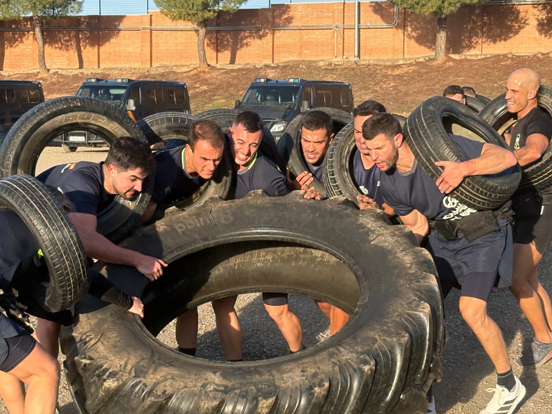 interiorgob's tweet image. 👮 Más de 300 policías se incorporarán a las #UIP de @policia tras superar los cursos de especialización.

📌 Dos de cada tres aspirantes que inician la formación en el Centro de Prácticas Operativas de #Linares (#Jaén), logran llegar hasta el final.

🌐 f.mtr.cool/hsmblpkxfn