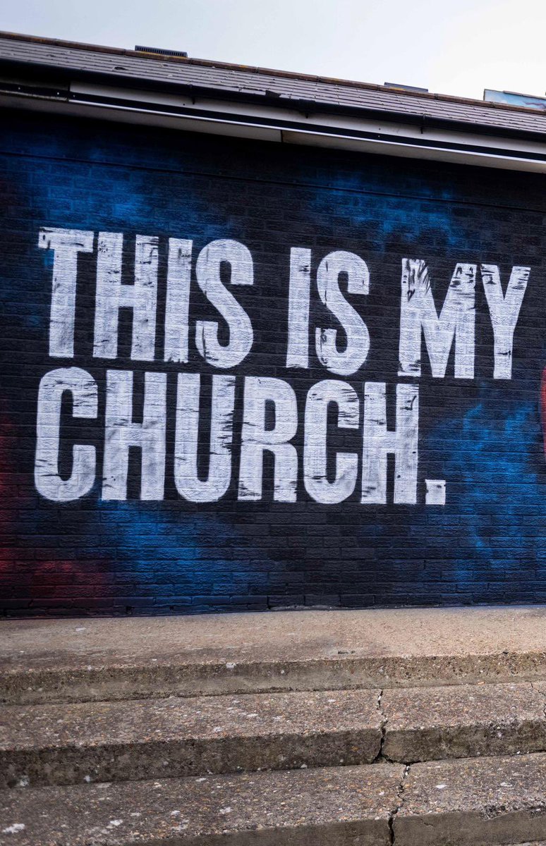 MurWalls tweet media