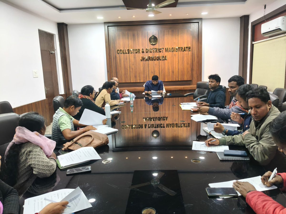 DSSOJharsuguda's tweet photo. Preparatory Meeting on Identification and Selection of eligible PwDs on distribution of e-Rickshaw under Chairmanship of the Collector Sir https://t.co/HvBgrnH22s