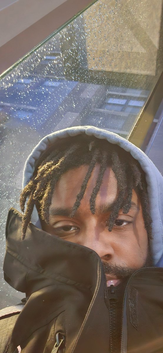 I'm fucking tired of these damn bus delays #fucksepta