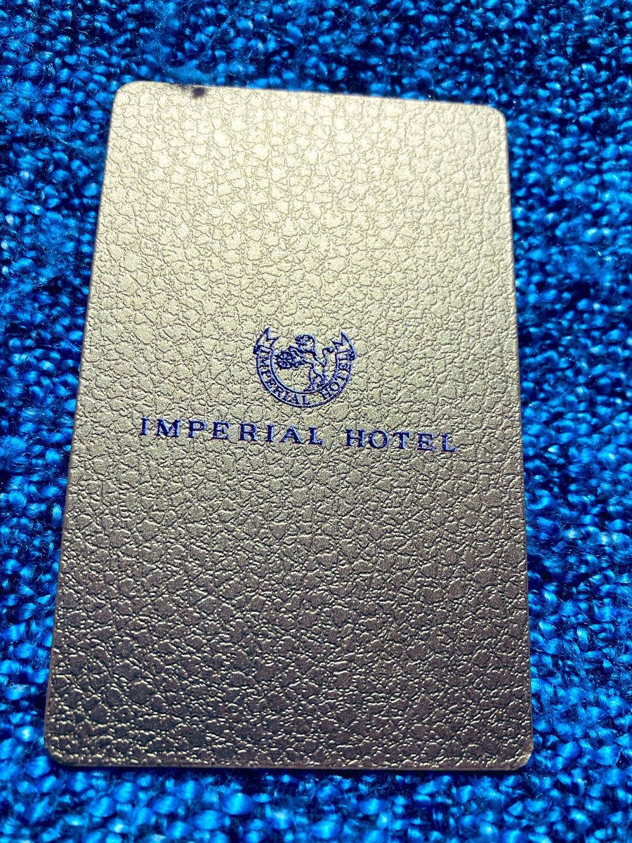 息子（カミト）からの
サプライズプレゼントで2日間
帝国ホテルスィートで夢の様な時間を過ごしてきました
※ホテル側の許可を得て写真を何枚か
久しぶりに3姉妹で楽しんできました・・
カミトありがとう😊