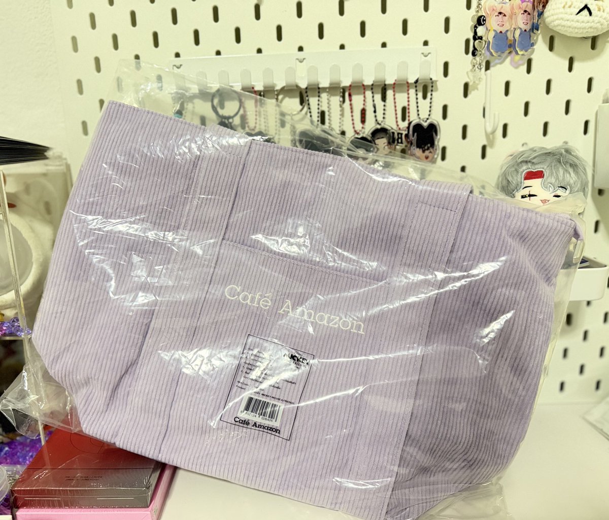 FriendshipArmy7's tweet image. ♡*:･  。. “  🎉แจก🎉  ”.  。･:*♡
🍀 ⃝ cafe amazon disney bag  1 ใบ  ⃝🍀
         
เนื่องในโอกาสเปิดแอคใหม่
กติกา 
            🍀 รีทวิต
            🍀 สงวนสิทธิ์เฉพราะ follower 
ประกาศผลผู้โชคดี 
            🍀 26-12-2025 ⏰ 20:00 น.

#ตลาดนัดบังทัน #ตลาดนัดbts