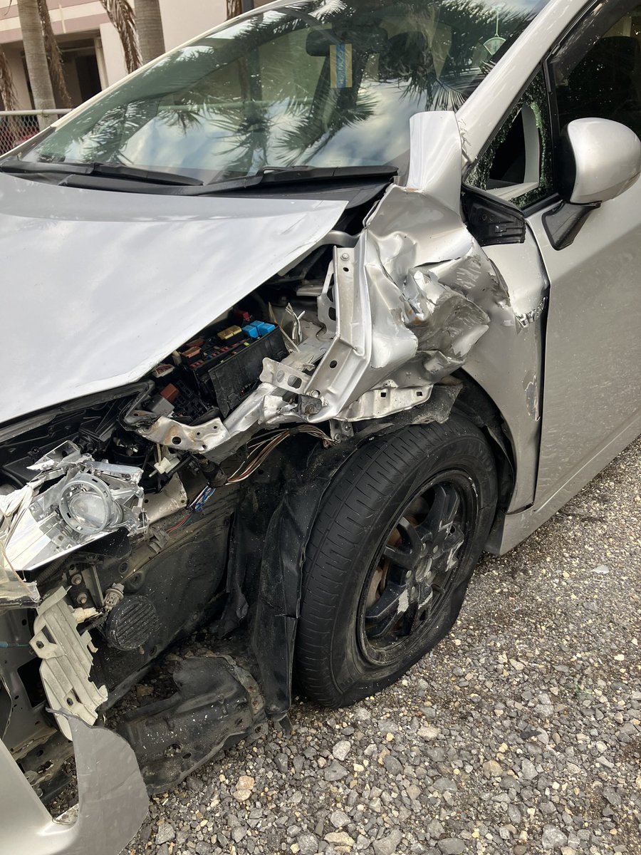 そういえば先週の夜僕のプリウス逆ミサイル、撃墜されました。（ぶつけ