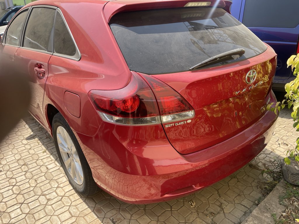 kingsean2907's tweet photo. VERY CLEAN VENZA 
PRICE: 22m
2013 VENZA LE 
FOREIGN USED 
SOUND ENGINE 
ZERO ISSUES 
ORIGINAL DUTY✅
📍KADUNA
 
Send a dm or contact through 08131618744
#SlammyAutos #CarDeals #NigeriaCars #CarPlug #AutoTrader #UsedCarsNaija #CarDealer #CarTok #AutoSales #DreamCar https://t.co/nBVdVytYVr