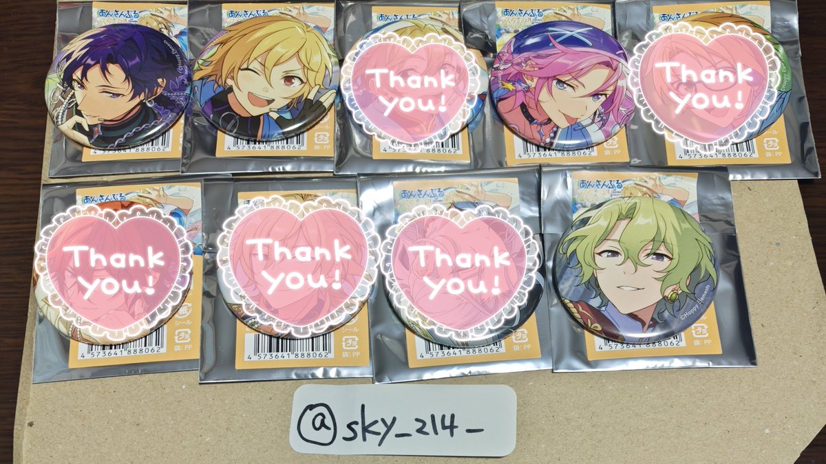 コレ缶 ライカ 缶バッジ – Colorful Palette Store