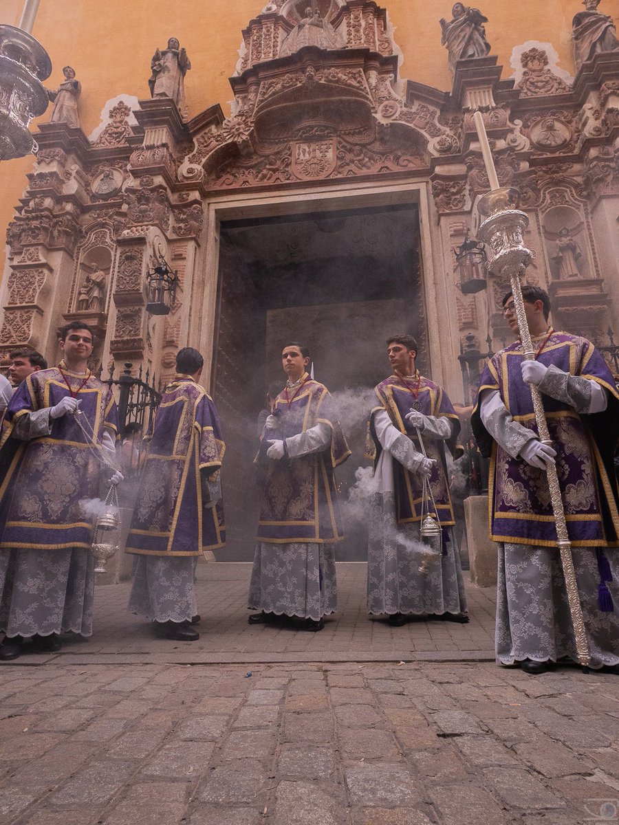 Repóker de acólitos

#RetratandoConceptos