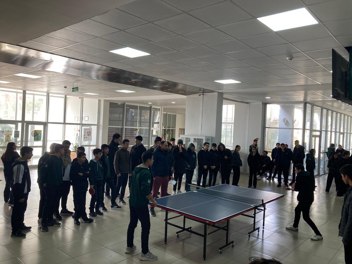 Okulumuzda gerçekleştirdiğimiz Geleneksel Masa Tenisi Turnuvası’nın bu seneki final maçını gerçekleştirdik. Turnuva 1.si Furkan ÖZDEMİR ile katılımcı diğer tüm öğrencilerimizi tebrik ederiz. <a href="/midyatkaymakam/">T.C. Midyat Kaymakamlığı</a> <a href="/midyatilcemem/">Midyat İlçe Milli Eğitim Müdürlüğü</a> <a href="/abdurrahimdmr47/">Abdurrahim DEMİR</a> <a href="/abdubakitek/">abdlbakitk</a>