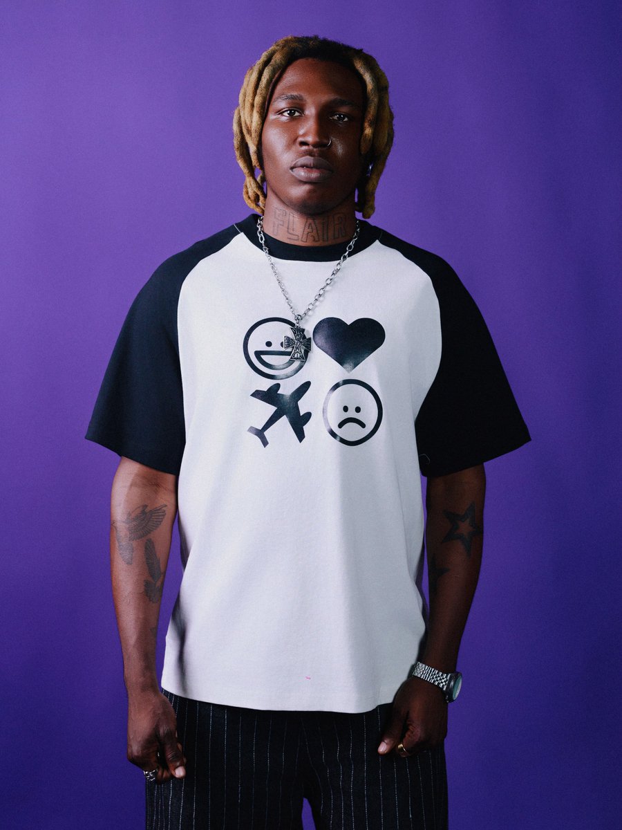 walkrraging's tweet image. Top: 
WHITE FNF TEE
A Cathartic Symbol of Emotional Awareness. 

Bottom: 
WALKR V3 Pinstripe FNF Pants
Gird your loins as you take a step in the right direction 

A step on your journey towards healthy catharsis.