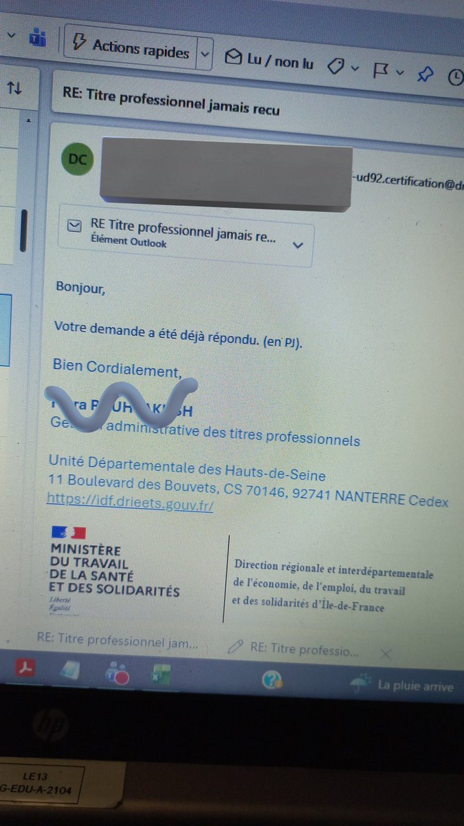 En 2025 les services d'un ministère s'adressent donc de cette manière à quelqu'un qui cherche tout bêtement à recevoir enfin, après plus de 6 mois, un diplôme. Rien ne va. Faites tourner. <a href="/Sante_Gouv/">Ministère de la Santé</a> <a href="/Solidarite_gouv/">Ministère des Solidarités</a> <a href="/Travail_Gouv/">Ministère du Travail</a>