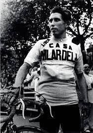 DelmaciodeConit's tweet image. 1955. Esmatges guanya la primera etapa Sabadell–Tibidabo de la Volta a Catalunya i es vesteix amb el primer mallot de líder, superant Bahamontes. delmaciodeconito.wordpress.com/2025/12/22/alf…