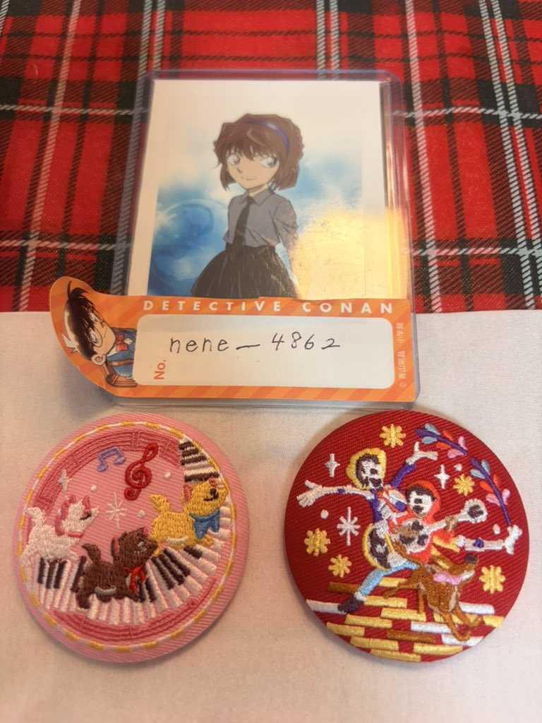 nene_4862's tweet photo. 【交換】 ディズニー Disney Characters 刺繍缶バッジ 第2弾

譲 ：おしゃれキャット リメンバーミー
求：美女と野獣、ピーターパン、アナ雪

郵送希望📮

検索からでも大歓迎です
よろしくお願いいたします🙇🏻‍♀️ https://t.co/AT4Flj36in