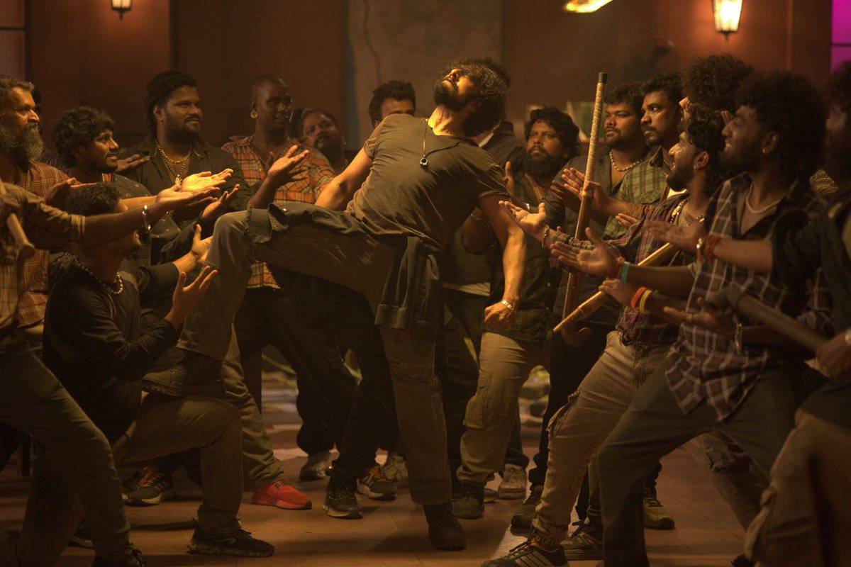 PSPKKicchaFC's tweet photo. #MarkTheFilm Crossed 1cr pre sales in Bengaluru alone (Without national plexes) ๐ฅ
Please open Bookings of Telugu, Tamil & National plexes ASAP ๐
@KicchaSudeep || #Markon25Dec https://t.co/K61ZNnmKg9