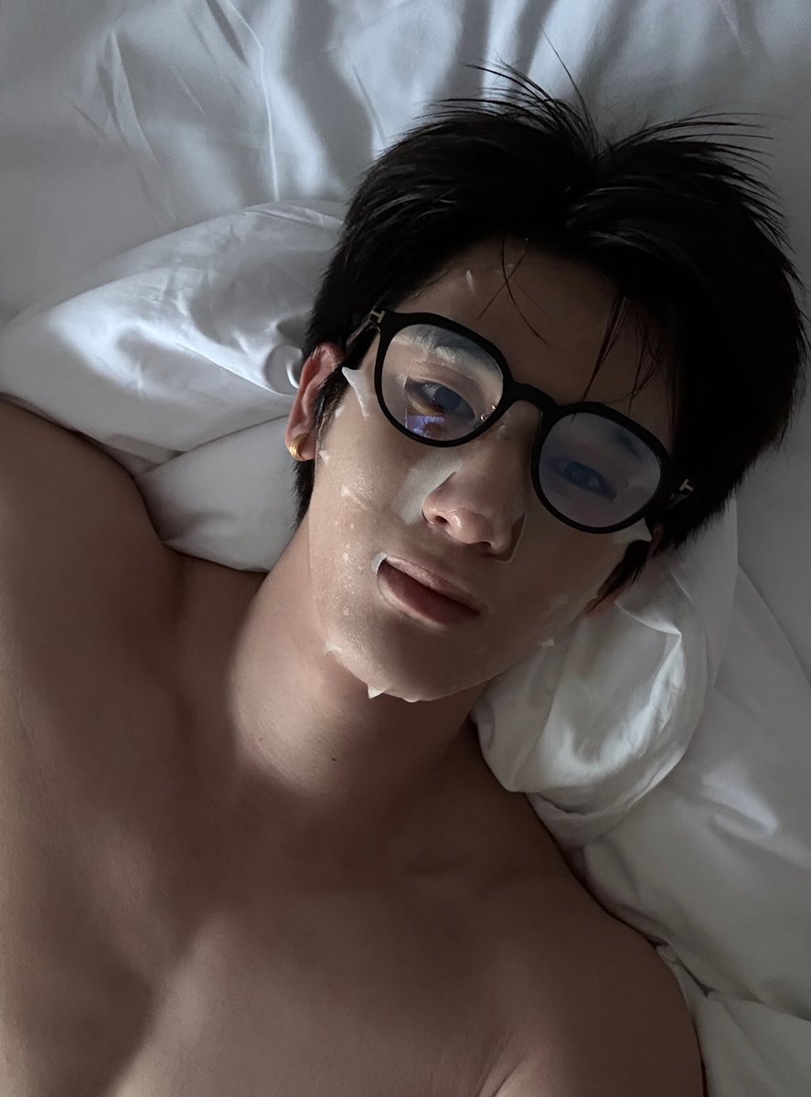 อ้ายมาร์ค(หน้า)เองค้าบ😶‍🌫️
#moslhong