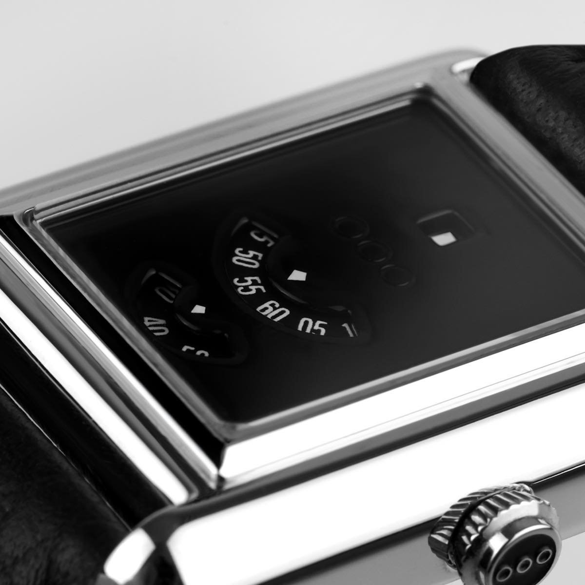 First Class Watches tweet media