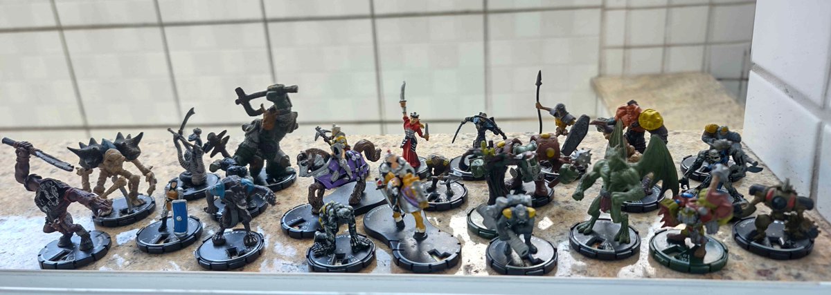 marethian's tweet image. I sadly couldn't find every piece of both collections in time, so these are just a few of them! Two collections that represent my childhood - the first being figures from 'McFarlane Toys' 🪆 They had some of the coolest realistic (but mostly horror-themed) ones around, and it was…