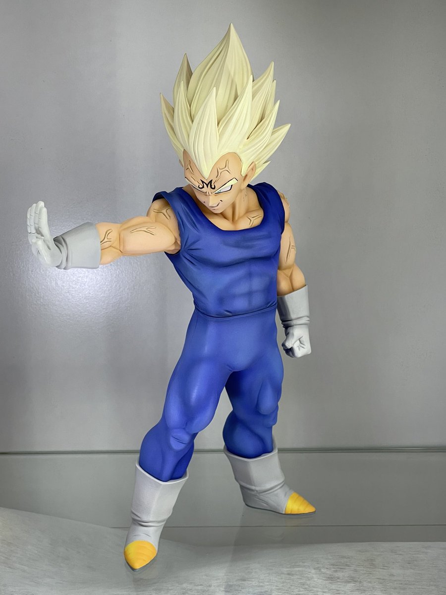 grandista 魔人ベジータ完成です☺️ 気弾の反射をイメージして塗って