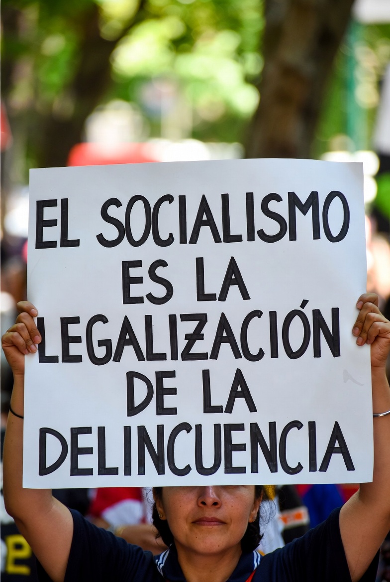 🇺🇾 NICK tweet media