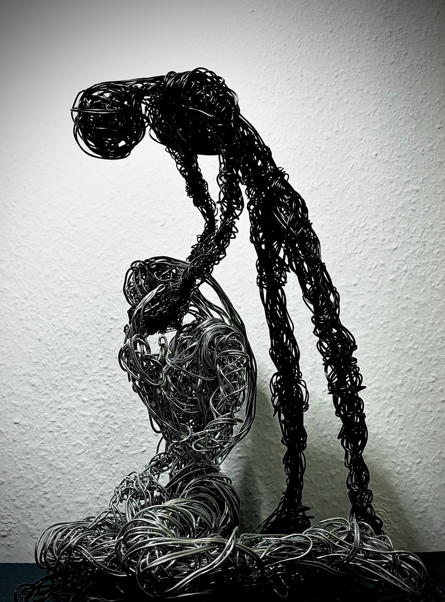GASYA_SAKURA36's tweet image. An deiner Seite

Enchanted and envious of each other’s brilliance.
Unable to let go.
Wishing to stay by each other’s side—now, and always.

#WireArt #WireSculpture #SculptureArt #ModernArt 
#drahtkunst