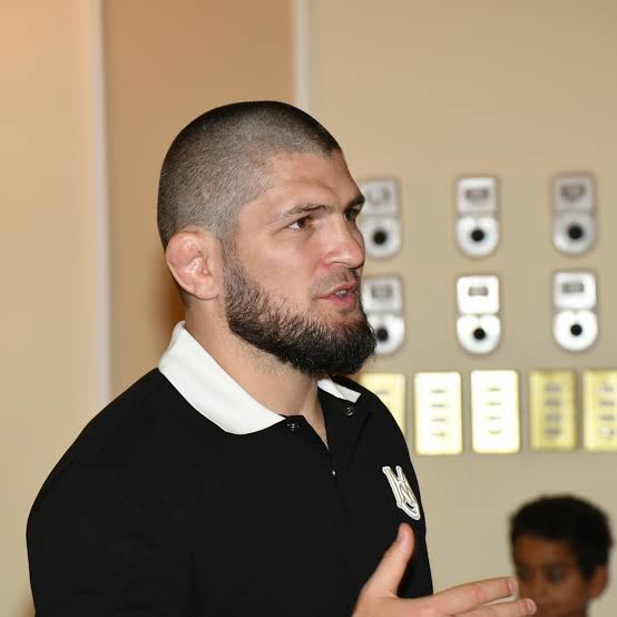Khabib Nurmagomedov (2023):
 “Çocuklarımız okulda 8 saat geçiriyor ve kiminle zaman geçirdiklerini bilmiyoruz, kimlerin onlara ders verdiğini bilmiyoruz. Öğretmenleri tanımıyorsunuz ama çocuklarınıza eğitim vermelerine izin veriyorsunuz. Bu çok tehlikeli. Belki öğretmenlerle