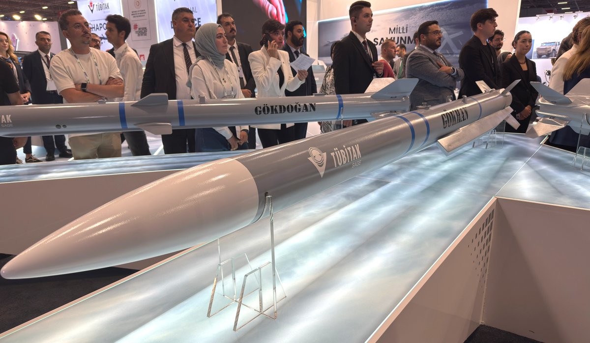 TurkishCentury's tweet image. Some of the Turkish weapons that will be available worldwide for the #Eurofighter #Typhoon from 2028 on include:

Air-to-air:
🇹🇷 #Bozdoğan IIRGAAM (AIM-9X, IRIS-T)
🇹🇷 #Gökdoğan RG-MRAAM (AIM-120C AMRAAM)
🇹🇷 #Gökbora RG-LRAAM (Meteor) [Roketsan]
🇹🇷 #Gökhan RG-LRAAM (Meteor)