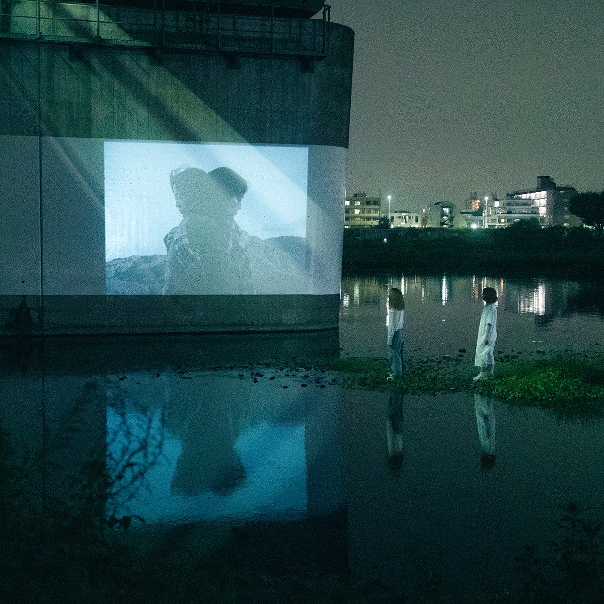 𝑶𝑼𝑻 𝑵𝑶𝑾

New AL『合歓る - bridges』
配信開始しました✧

🔗Streaming / Download
lnk.to/Nemuru_bridges

#lauradayromance
#ローラズ